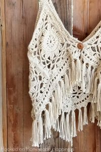 Boho Tank Top Crochet Pattern - I love this fun, funky, fring-y Crochet Boho Tank Top Pattern! It’s super cute layered with long necklaces over a sundress.