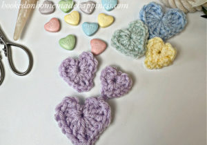 How to Crochet a Heart in 3 Sizes