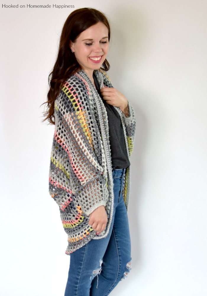 Urban Chic Cocoon Sweater Crochet Pattern - I really enjoy making cocoon sweaters. They're super easy to make and there are endless possibilities. Trust me when I say, any crocheter can make this Urban Chic Cocoon Sweater Crochet Pattern! If you can crochet a rectangle, you can make a cocoon sweater.