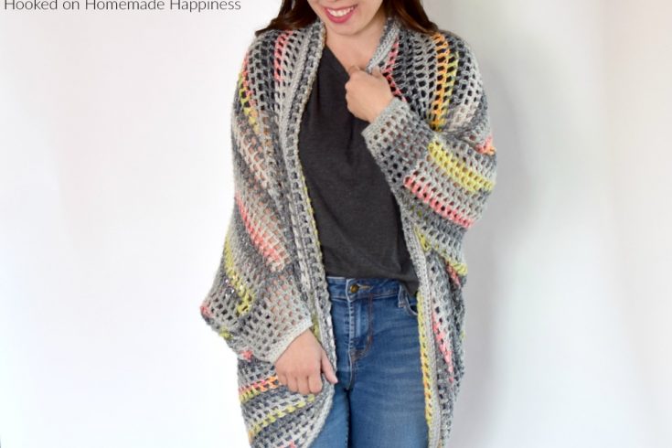 Urban Chic Cocoon Sweater Crochet Pattern - I really enjoy making cocoon sweaters. They're super easy to make and there are endless possibilities. Trust me when I say, any crocheter can make this Urban Chic Cocoon Sweater Crochet Pattern! If you can crochet a rectangle, you can make a cocoon sweater.