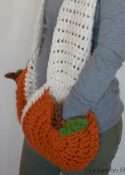 Super Scarf with Pumpkin Pockets