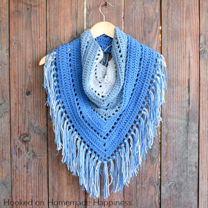 Piece of Cake Triangle Scarf - The Piece of Cake Triangle Scarf is just that... a piece of cake! It's a super easy, beginner triangle scarf. And it's the perfect size for your favorite yarn cake! I used three colors I had in my stash, but I've also made this using one yarn cake.