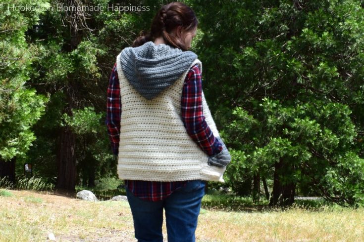 Crochet Hooded Vest with Pockets - This Crochet Hooded Sweater Vest is cute, cozy, comfy... just the perfect winter accessory!