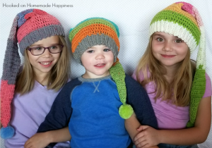 Easy Elf Hat Pattern with Caron Cupcakes