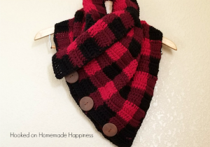 Buffalo Check Cowl Crochet Pattern
