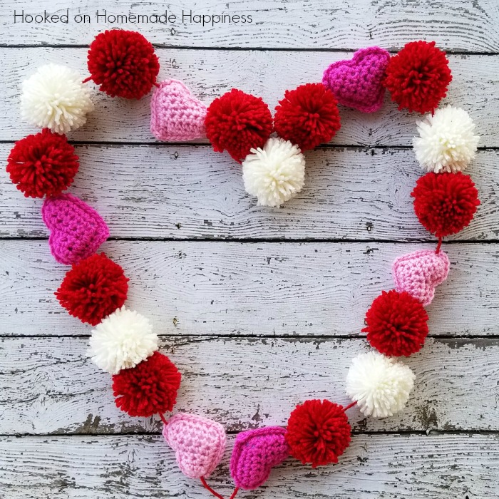 DIY Valentine's Day Pom Pom Garland 