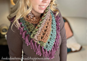 Tea Cake Cowl Crochet Pattern