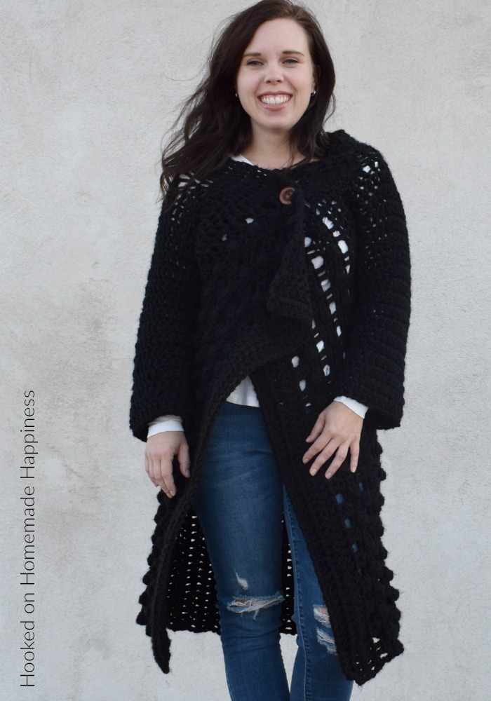 Everyday Black Cardigan Crochet Pattern - I'm so excited to share with you this Everyday Black Crochet Cardigan Pattern! Who doesn't need a black sweater. right? It's easy to grab and match with pretty much any outfit.