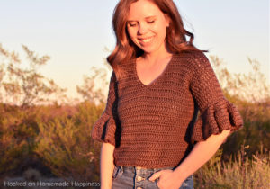 Ruffle Top Crochet Pattern - This Ruffle Top Crochet Pattern is a fitted, short top with cute ruffled sleeves. It's a great top for spring!