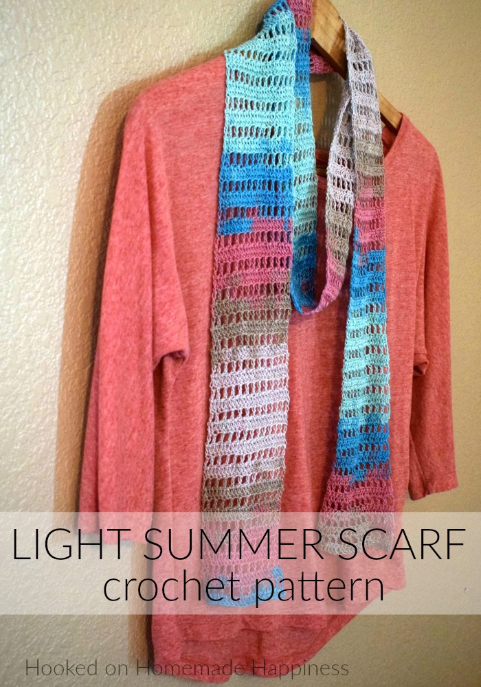 Light Summer Scarf - Just because the weather is warming up doesn't mean it's time to put the hooks and yarn away! This Light Summer Crochet Scarf Pattern is just what you need for a fun spring and summer project.