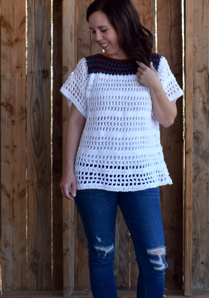 La Bonita Blouse Crochet Pattern - The La Bonita Blouse Crochet Pattern is the perfect comfy, casual top! It's light, airy, and flattering.