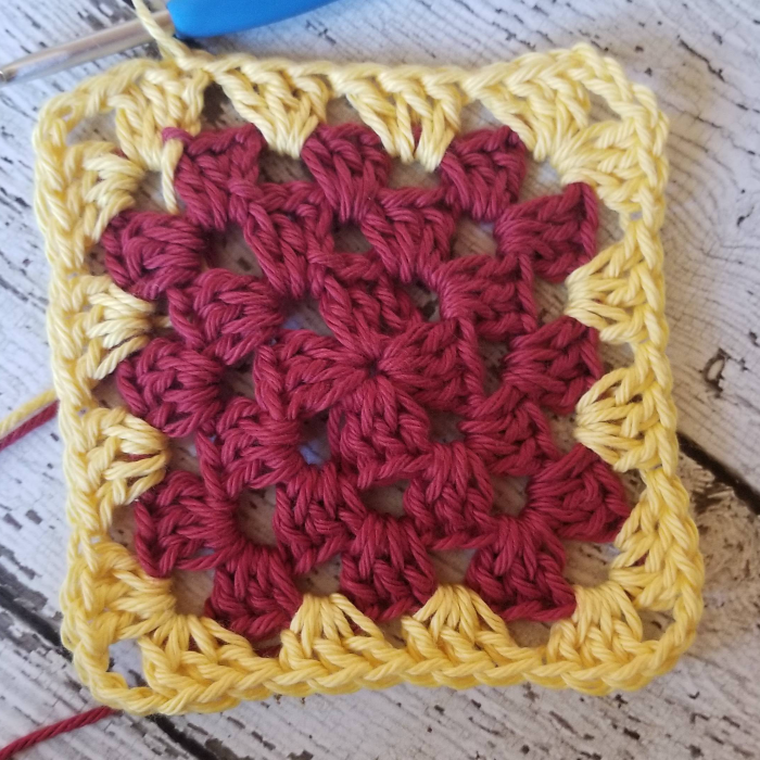 Basic Granny Square Crochet Pattern - Hooked on Homemade Happiness