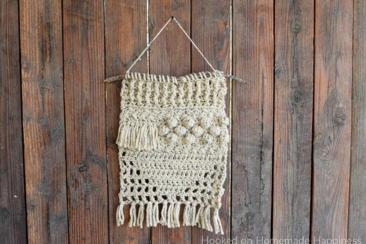 Textured Wall Hanging Crochet Pattern - I used some super bulky yarn from my stash to make this fun and funky Textured Wall Hanging Crochet Pattern!