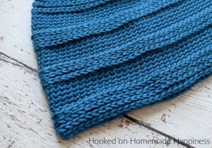 Textured Stripe Beanie Crochet Pattern - The Textured Stripe Beanie Crochet Pattern has a subtle striping design that's created by using different stitches. #crochetpattern #freecrochetpattern