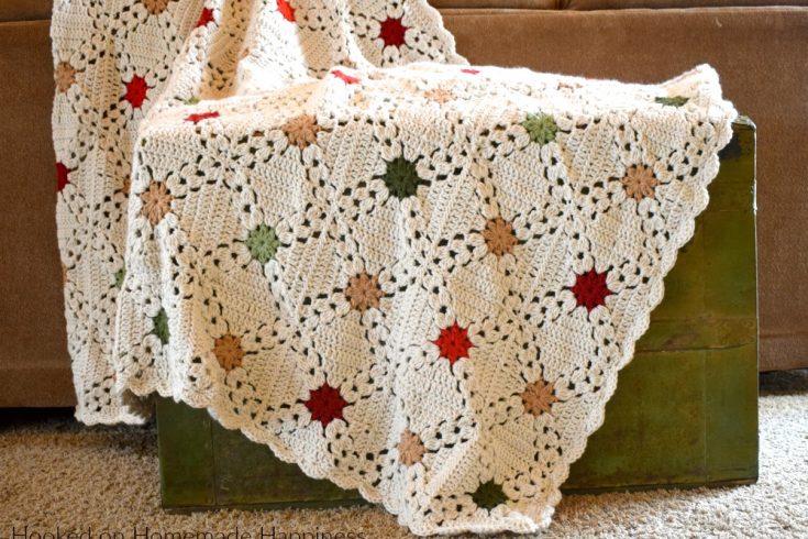 Country Christmas Afghan Crochet Pattern - The Country Christmas Afghan Crochet Pattern is one of my favorite blankets I've made. These granny squares are easier than they seem and I love how they look when they're joined. 