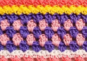 Welcome to Part 7 of the Stitch Sampler Scrapghan CAL! This week is the Granny Stripe Stitch.