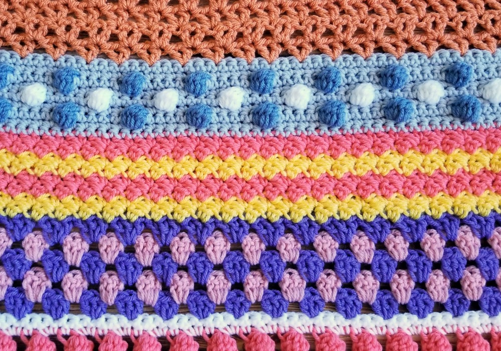 This is Part 8 of the Stitch Sampler Scrapghan CAL and that means we're now halfway done! This week is the Suzette Stitch.