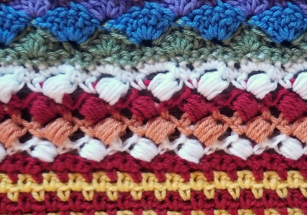 Welcome to Part 12 of the Stitch Sampler Scrapghan CAL!! This week is a fun stitch called the Crossed Puff Stitch.