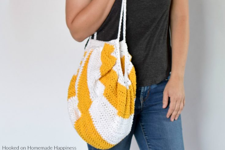 Circle-ish Market Bag Crochet Pattern - The Circle-ish Market Bag Crochet Pattern is made from a simple rectangle! This surprisingly simple market bag is large and sturdy enough to carry all your summer things.