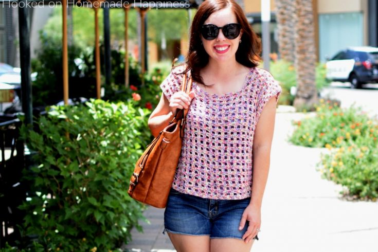 Block Party Tee Crochet Pattern - The Block Party Tee Crochet Pattern uses an easy 2 row repeat and has very little sewing. It's a quick & easy top! It's made with DK weight cotton yarn, so it's light enough to wear on even the warmest days.