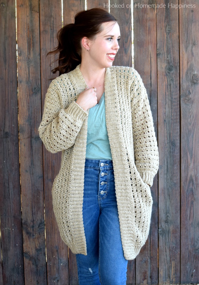 Cafe au Lait Cardigan Crochet Pattern - There is so much to love about the Cafe au Lait Cardigan Crochet Pattern. The seamless construction, the ribbing, the simple stitch, the POCKETS!