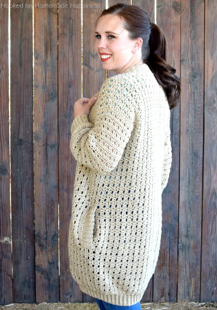 Cafe au Lait Cardigan Crochet Pattern - There is so much to love about the Cafe au Lait Cardigan Crochet Pattern. The seamless construction, the ribbing, the simple stitch, the POCKETS!