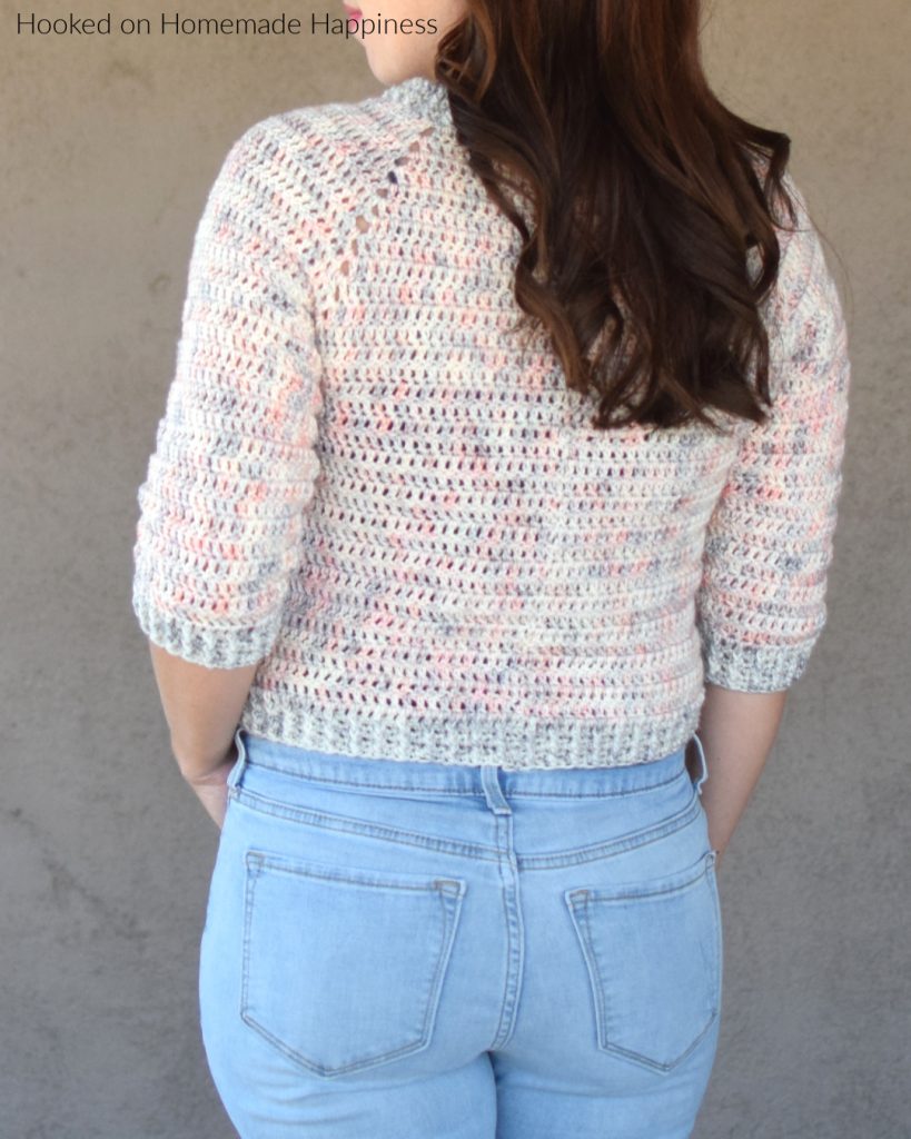 Everyday Raglan Crochet Pattern - The Everyday Raglan Crochet Pattern is quick, easy, and very customizable. I used DK weight yarn with a 3/4 length sleeve to make this sweater perfect for the warm fall we have here in Arizona.