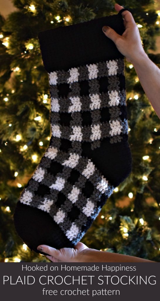 Plaid Crochet Stocking Pattern - This Plaid Crochet Stocking Pattern is so festive and cute! Because of the bulky weight yarn, it works up surprisingly fast. This stocking is a good size and can hold LOTS of goodies from Santa!