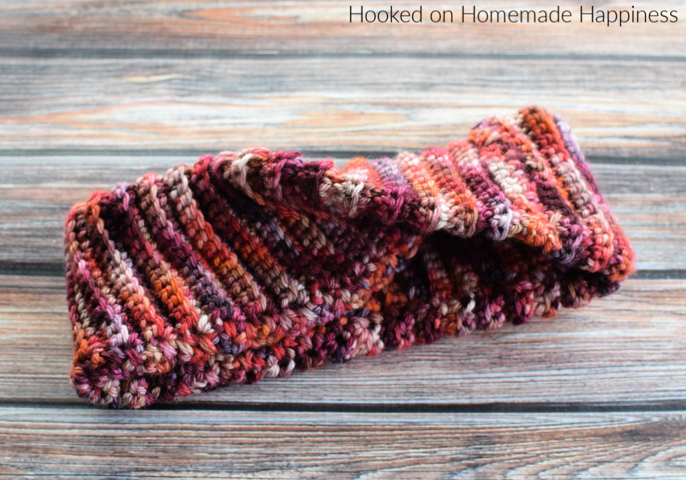 Fireside Ear Warmer Crochet Pattern - The Fireside Ear Warmer Crochet Pattern has a double brim so it's extra toasty for those cold winter nights!