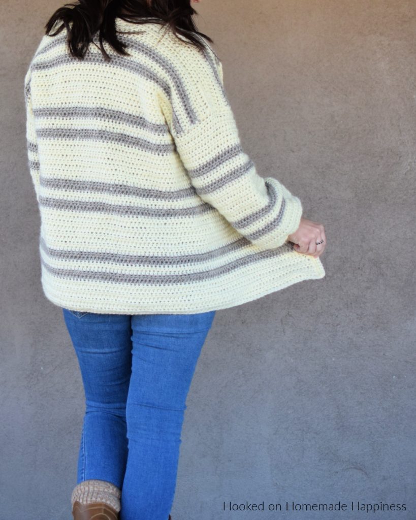 Cozy Cardi Crochet Pattern - The Cozy Cardi Crochet Pattern is a super easy beginner level pattern with very little sewing!