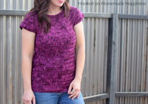 Basic Tee Crochet Pattern - The Basic Tee Crochet Pattern is all double crochet and is a super easy beginner top pattern!