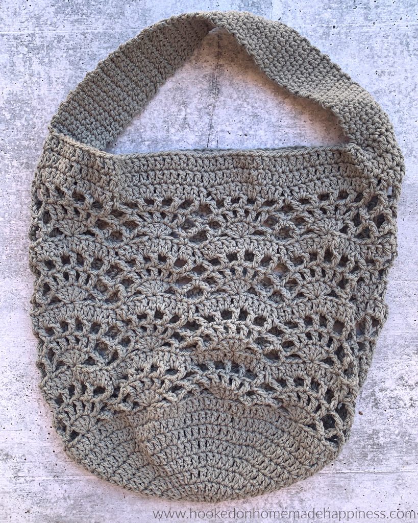 Lattice Market Bag Crochet Pattern - The Lattice Market Bag Crochet Pattern looks intricate, but it's much easier than it looks!