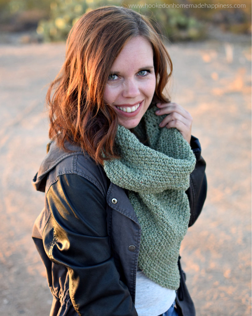 Moss Boss Cowl Crochet Pattern - The Moss Boss Cowl Crochet Pattern uses one of my favorite classic stitches, the moss stitch!