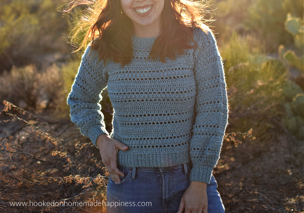 Kindred Sweater Crochet Pattern- The Kindred Sweater Crochet Pattern is my new favorite sweater! It uses a fun and easy stitch combination. I used double crochet, chain stitches, and the berry stitch to create this texture.