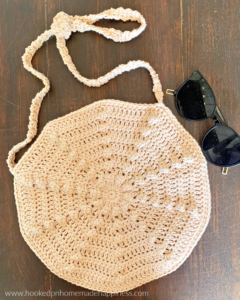 Sand Dollar Circle Bag Crochet Pattern - The Sand Dollar Circle Bag Crochet Pattern is the perfect small, summer bag.