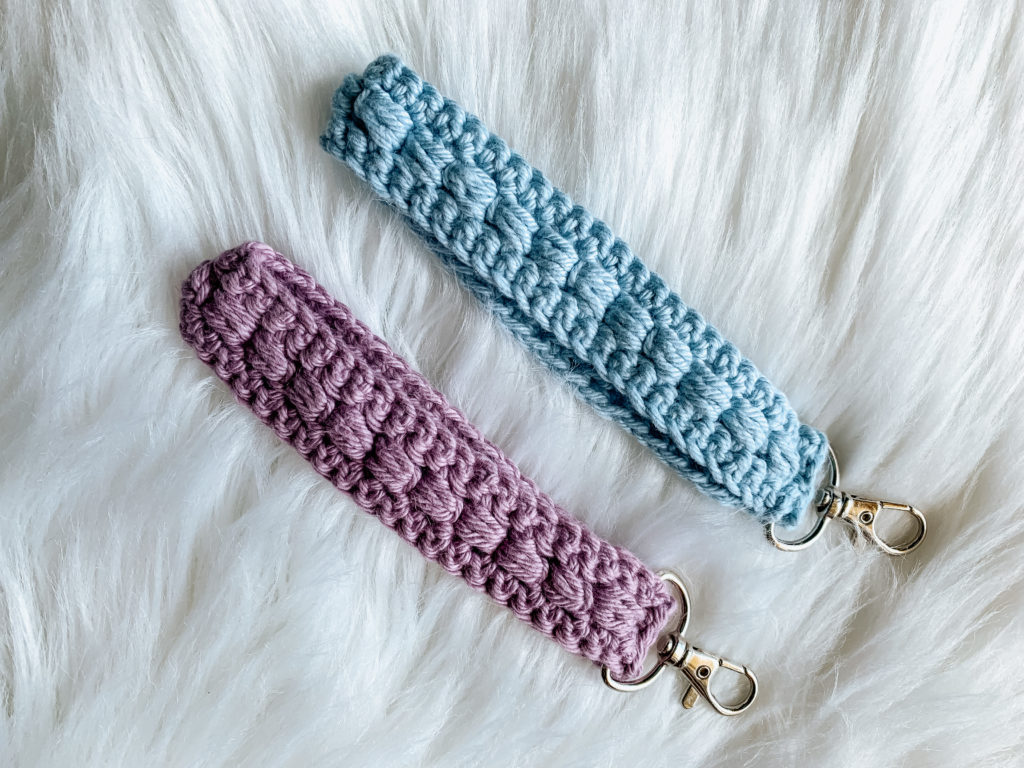 TRAVEL CROCHET HOOK KEYCHAIN —  - Yarns, Patterns and Accessories