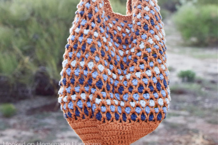 Morocco Market Bag Crochet Pattern - The Morocco Bag Crochet Pattern has such a fun design that's created with a simple V stitch! The stitching looked complicated, but if you know how to double crochet then you can make this bag. It's all about the stitch placement with this texture!