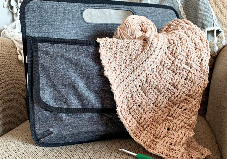 Deluxe Double Duty Caddy Review & Giveaway by Teri