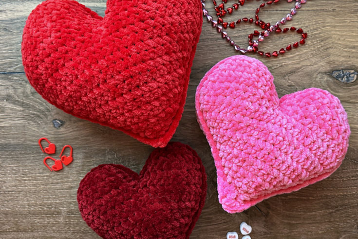 Valentine's Day Heart Plushie Crochet Pattern