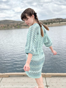 Kid's Beach Day Cover Up FREE CROCHET PATTERN