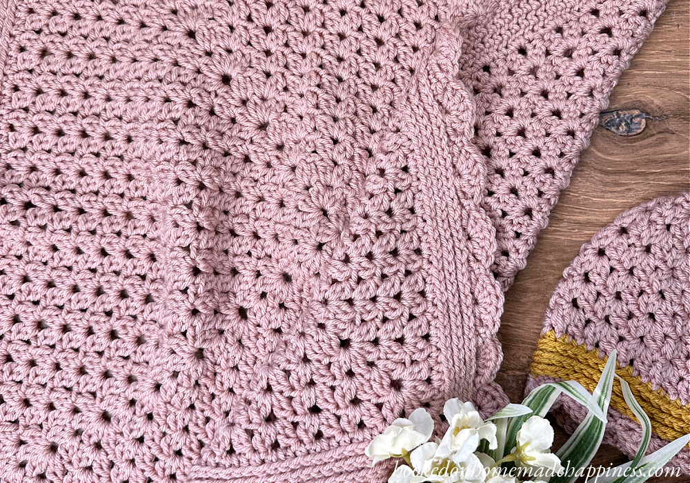 Sweet Scallops Baby Blanket Crochet Pattern